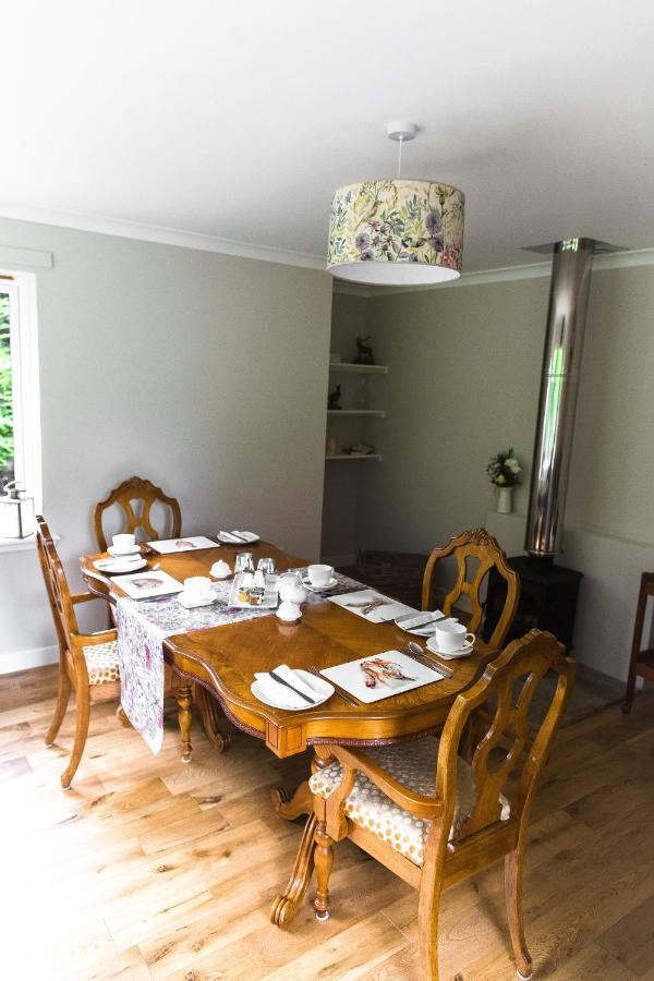 The Forge Bed & Breakfast ออคเทอราร์เดอร์ ภายนอก รูปภาพ