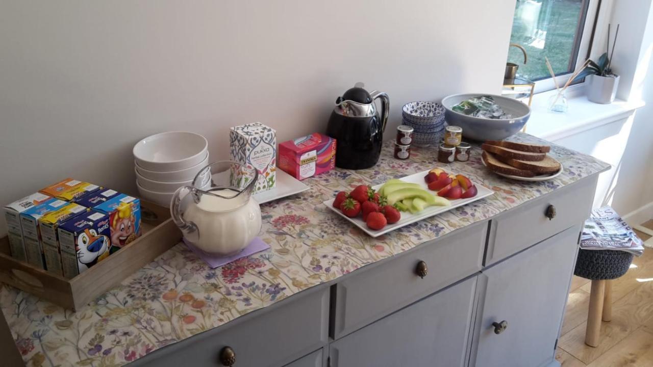 The Forge Bed & Breakfast ออคเทอราร์เดอร์ ภายนอก รูปภาพ